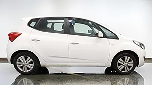 Used 2013 Hyundai Ix20 Active White - Interior and Exterior details 10
