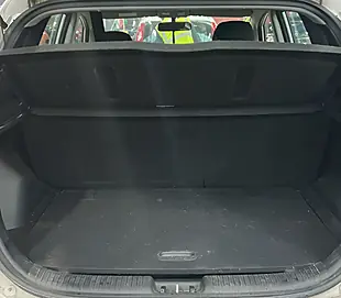 Used 2013 Hyundai Ix20 Active White - Interior and Exterior details 5