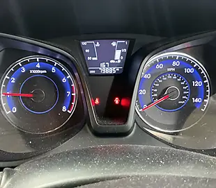 Used 2013 Hyundai Ix20 Active White - Interior and Exterior details 6