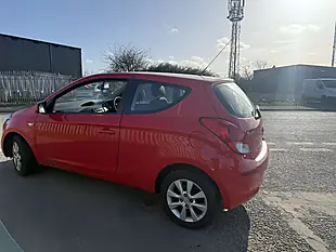 Used 2013 Hyundai ix20 - Interior and Exterior details 10