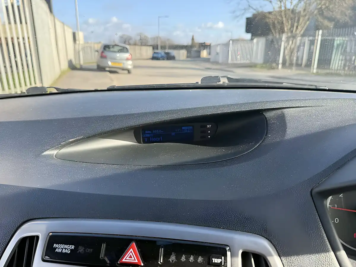 Used 2013 Hyundai ix20 - Interior and Exterior details 15
