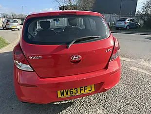 Used 2013 Hyundai ix20 - Interior and Exterior details 9