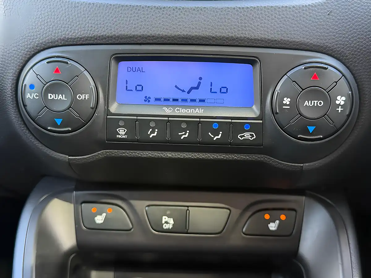 Used 2013 Hyundai ix35 Premium Grey - Interior and Exterior details 19