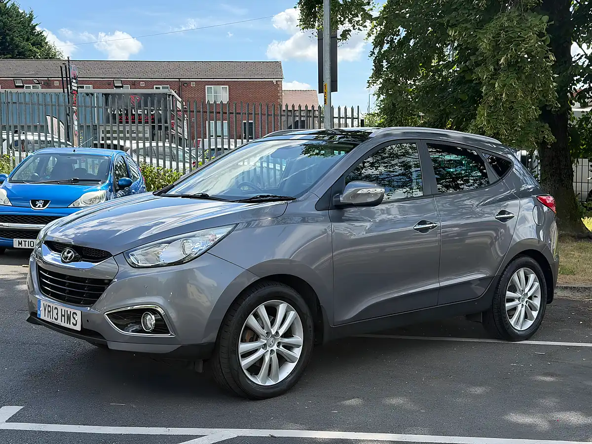 Used 2013 Hyundai ix35 Premium Grey - Interior and Exterior details 7