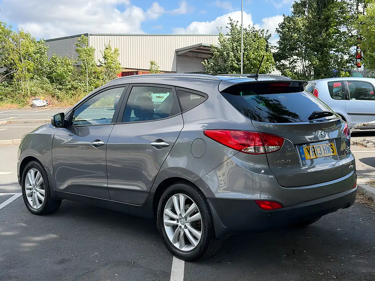 Used 2013 Hyundai ix35 Premium Grey - Interior and Exterior details 9