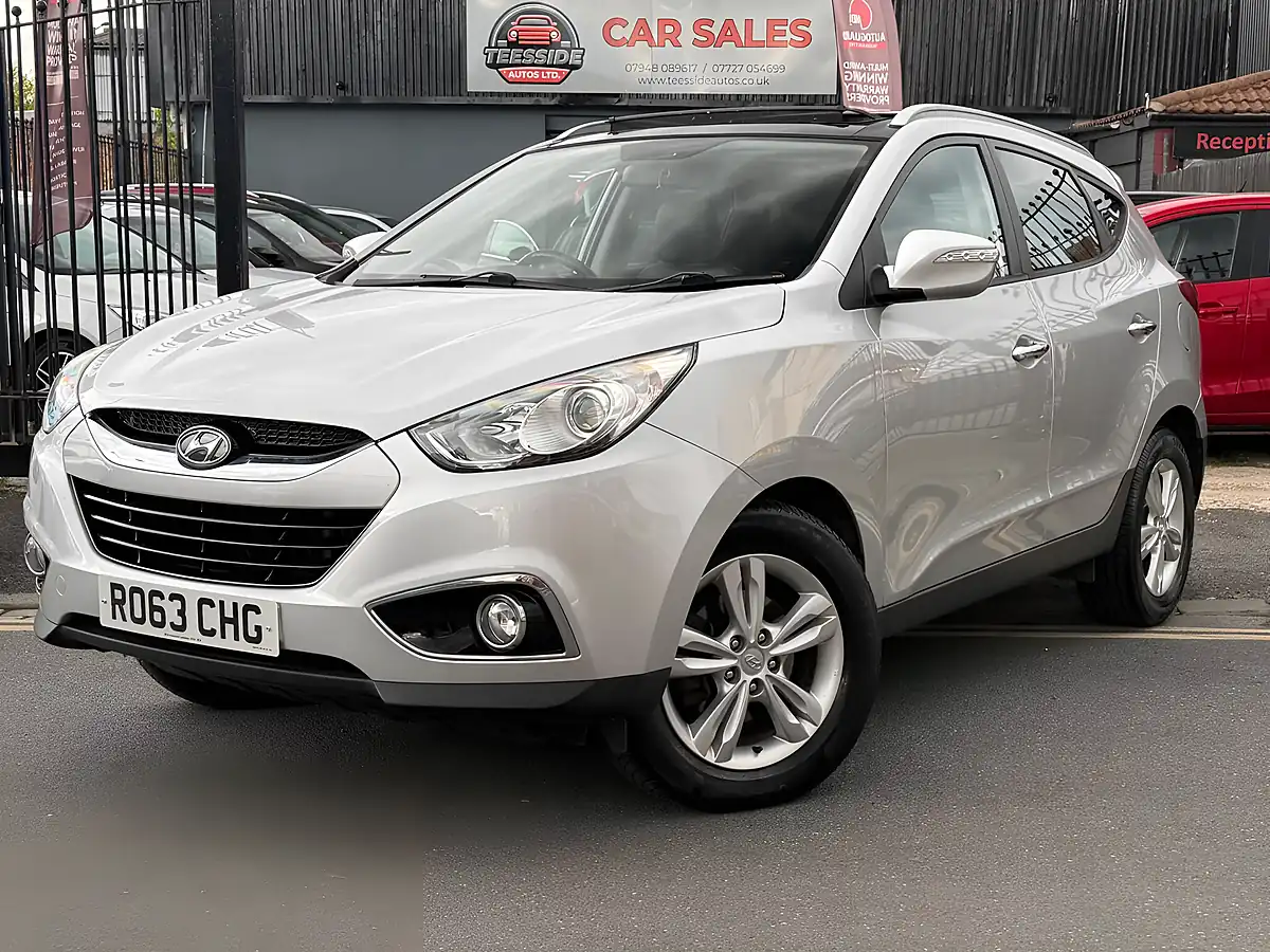 Used 2013 Hyundai IX35 Premium Silver - Interior and Exterior details 5