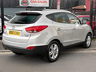 Used 2013 Hyundai IX35 Premium Silver - Interior and Exterior details 6