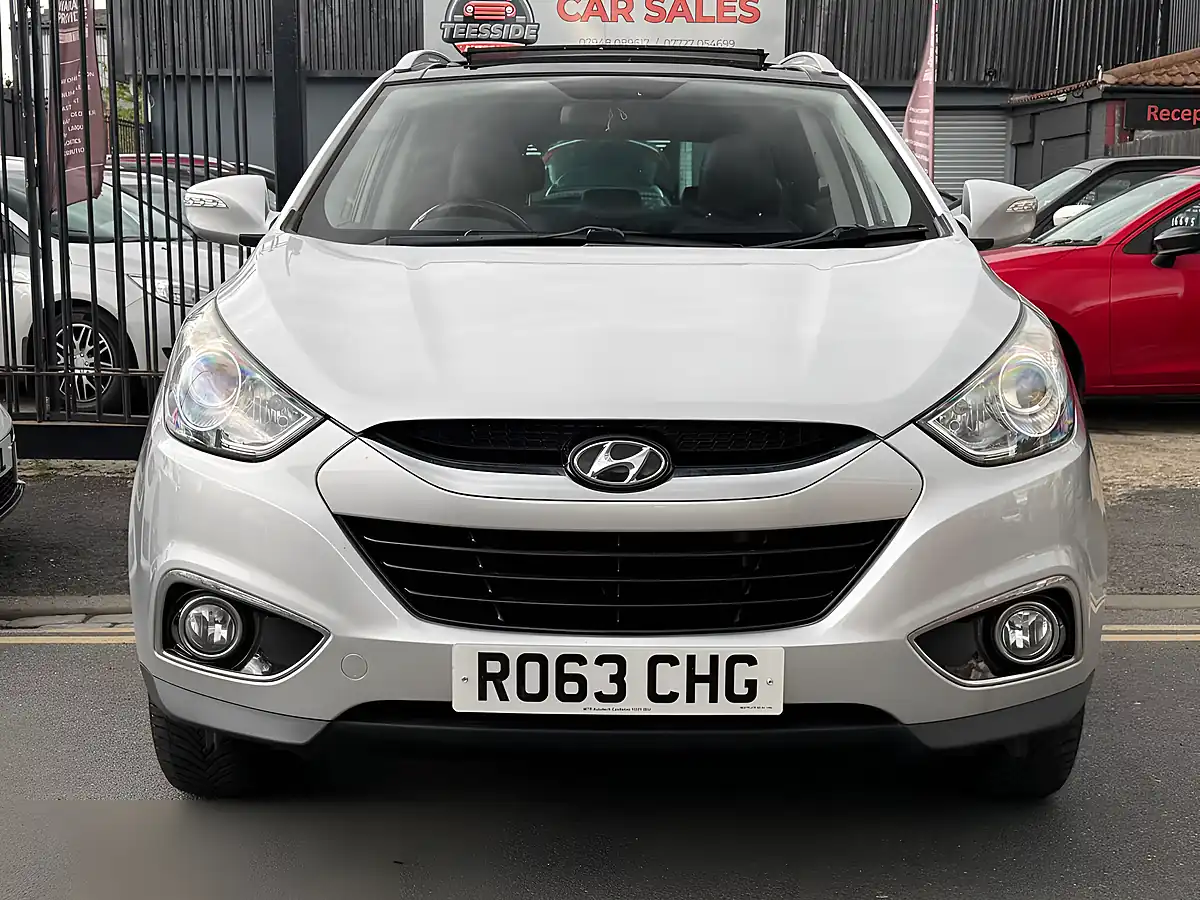 Used 2013 Hyundai IX35 Premium Silver - Interior and Exterior details 7