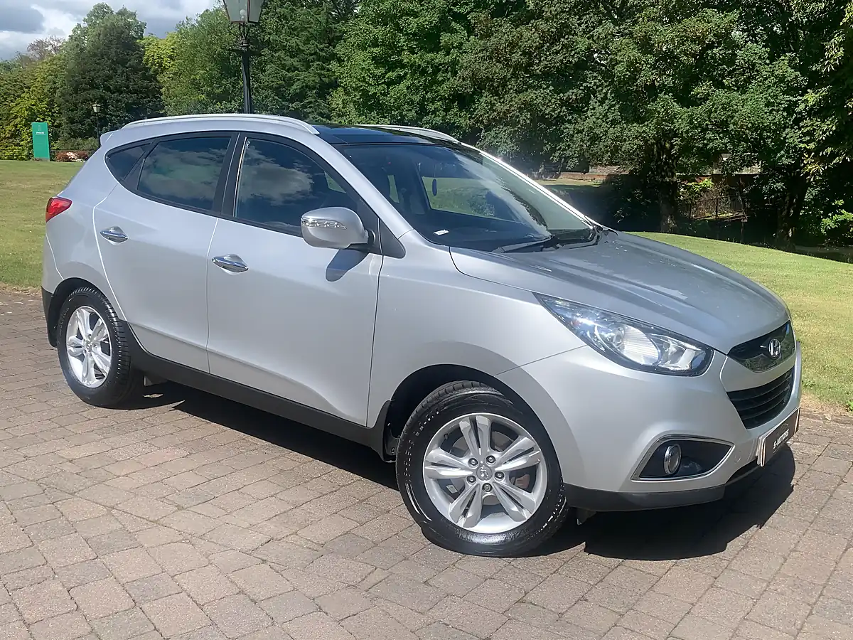 Used 2013 Hyundai ix35 Premium Silver - Interior and Exterior details 5
