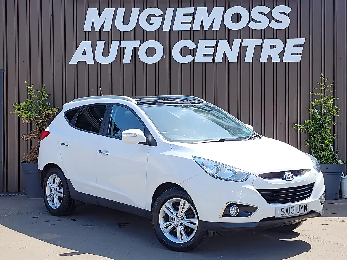 Used 2013 Hyundai IX35 Premium White - Front View