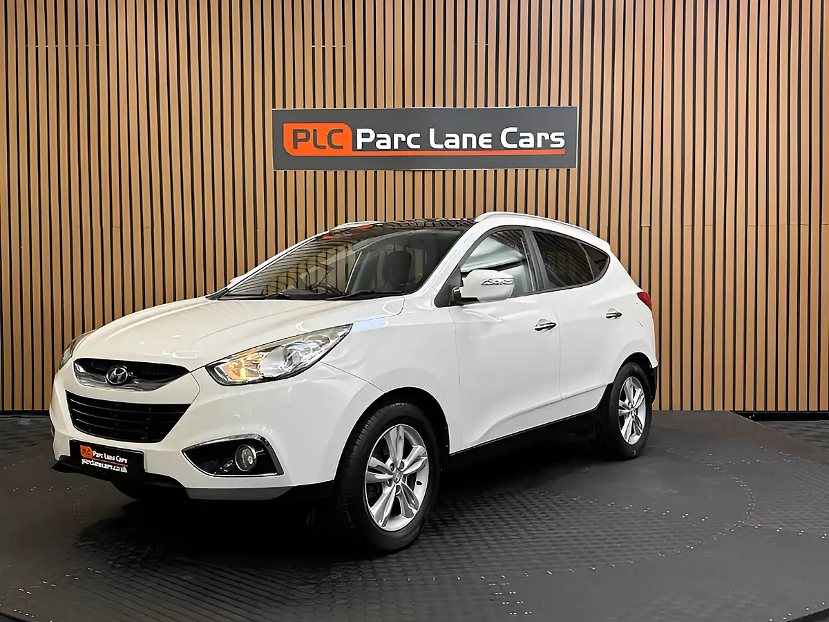 Used 2013 Hyundai ix35 Premium White - Interior and Exterior details 7