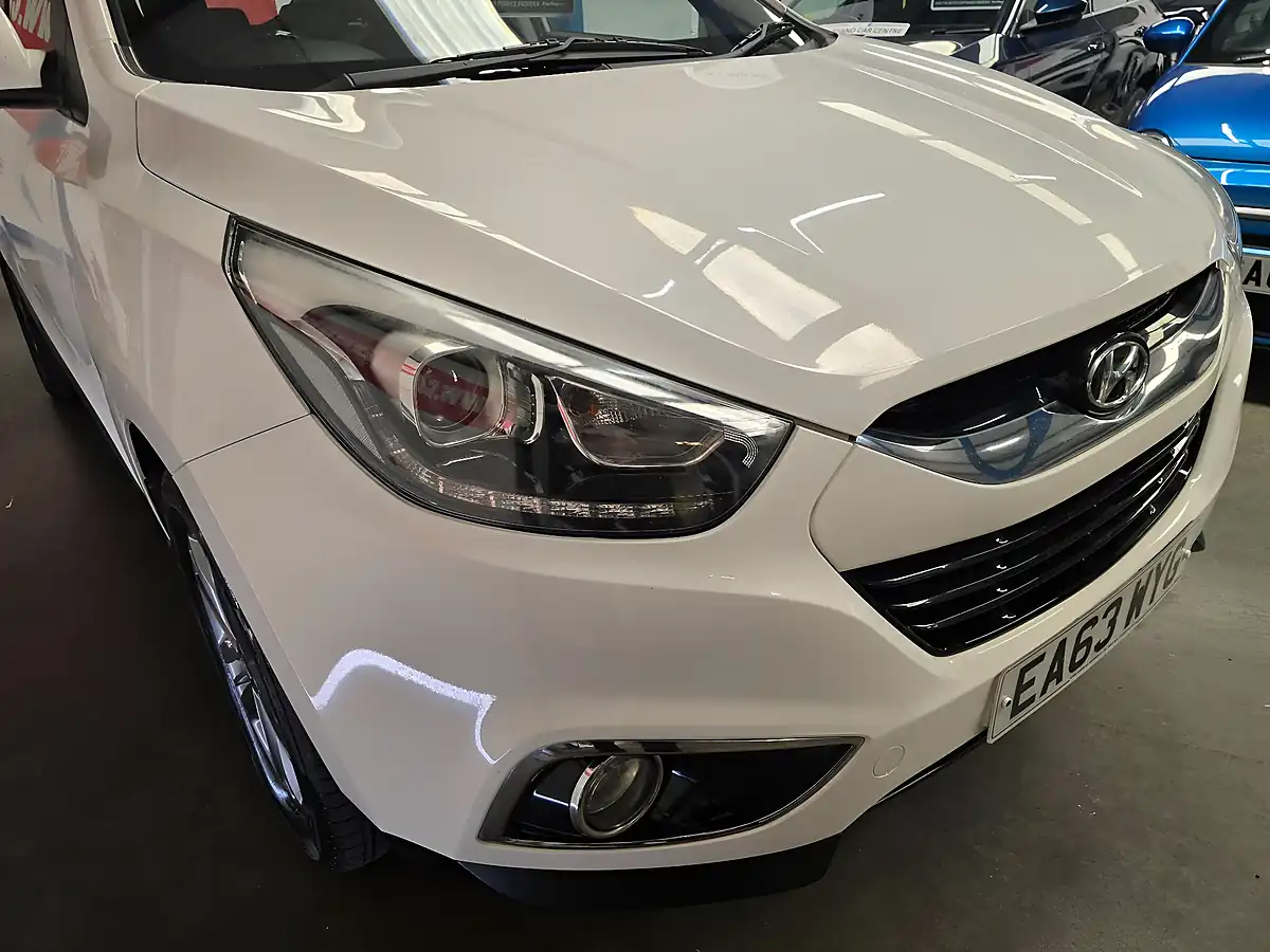 Used 2013 Hyundai ix35 Se White - Interior and Exterior details 13