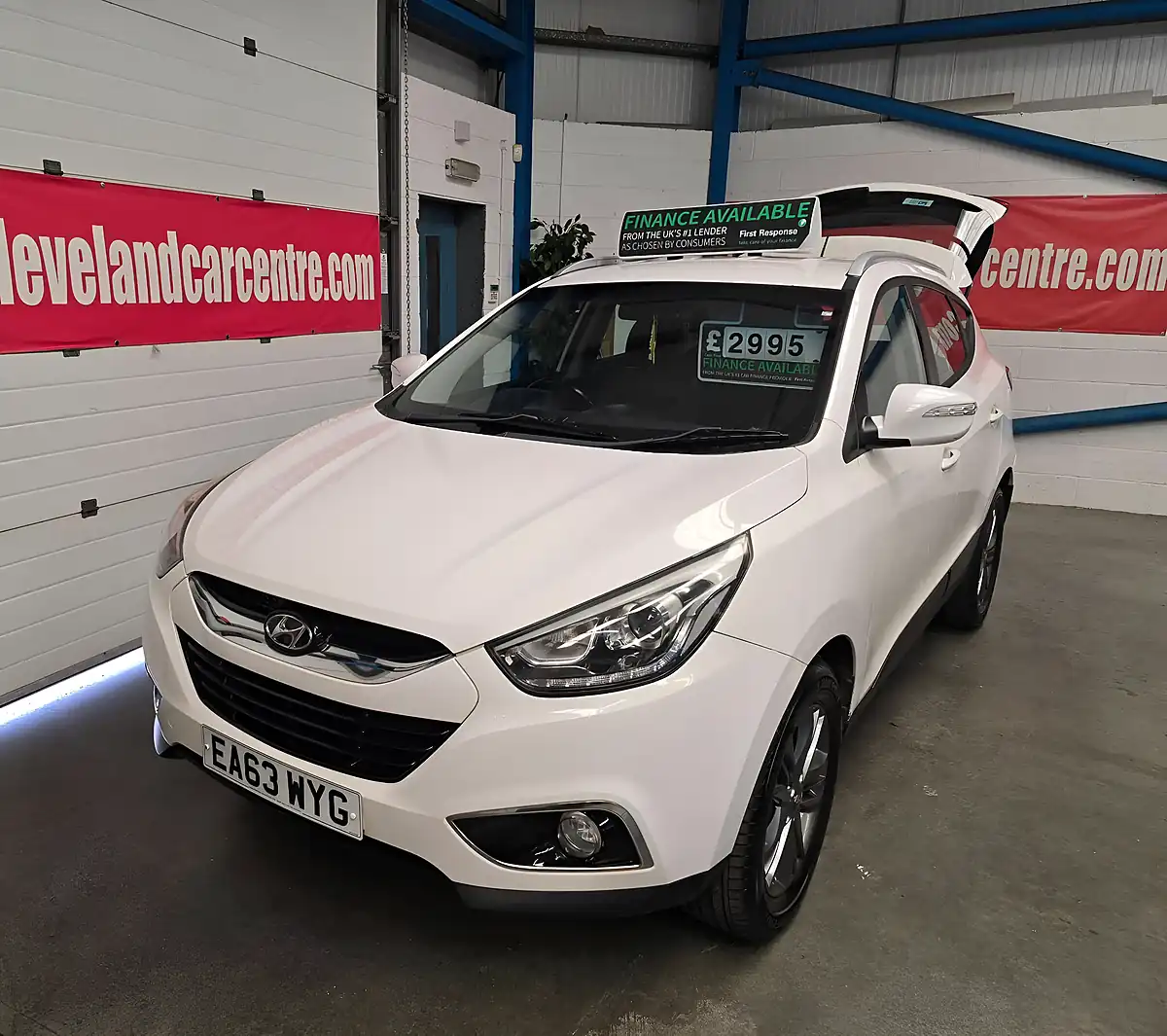 Used 2013 Hyundai ix35 Se White - Interior and Exterior details 2