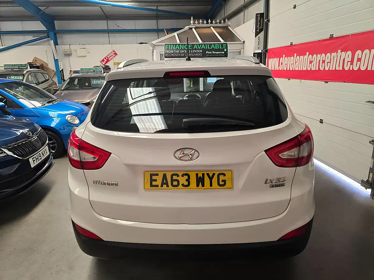 Used 2013 Hyundai ix35 Se White - Interior and Exterior details 4