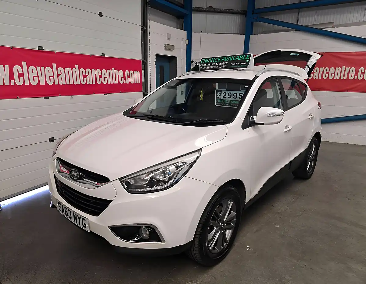 Used 2013 Hyundai ix35 Se White - Interior and Exterior details 7