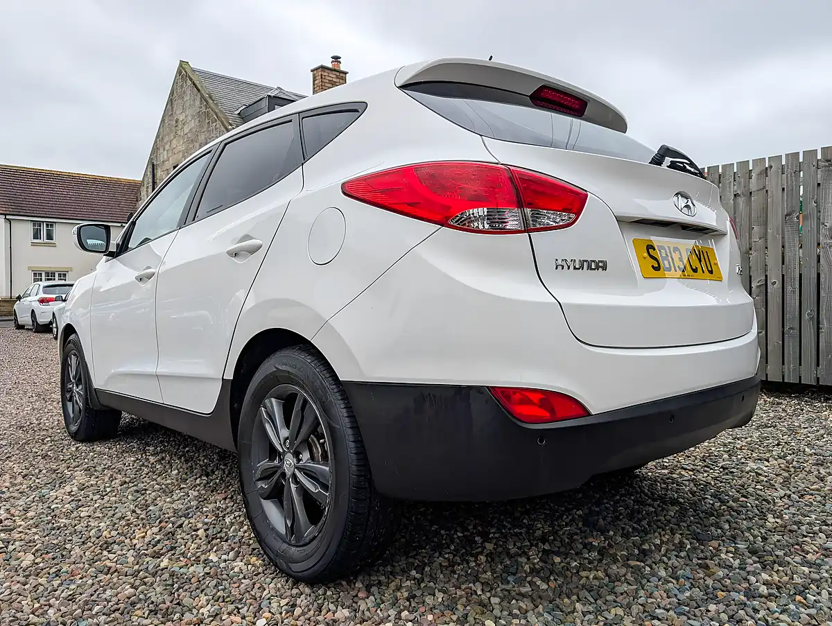 Used 2013 Hyundai ix35 Style White - Interior and Exterior details 11
