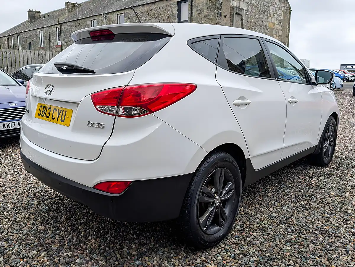 Used 2013 Hyundai ix35 Style White - Interior and Exterior details 14