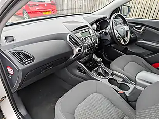 Used 2013 Hyundai ix35 Style White - Interior and Exterior details 16