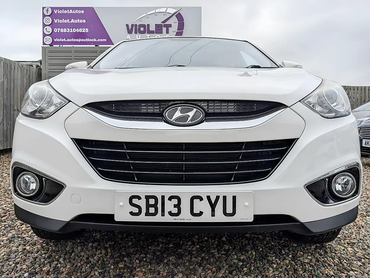 Used 2013 Hyundai ix35 Style White - Interior and Exterior details 8