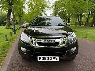 Used 2013 Isuzu D-Max Utah Vision Black - Interior and Exterior details 8