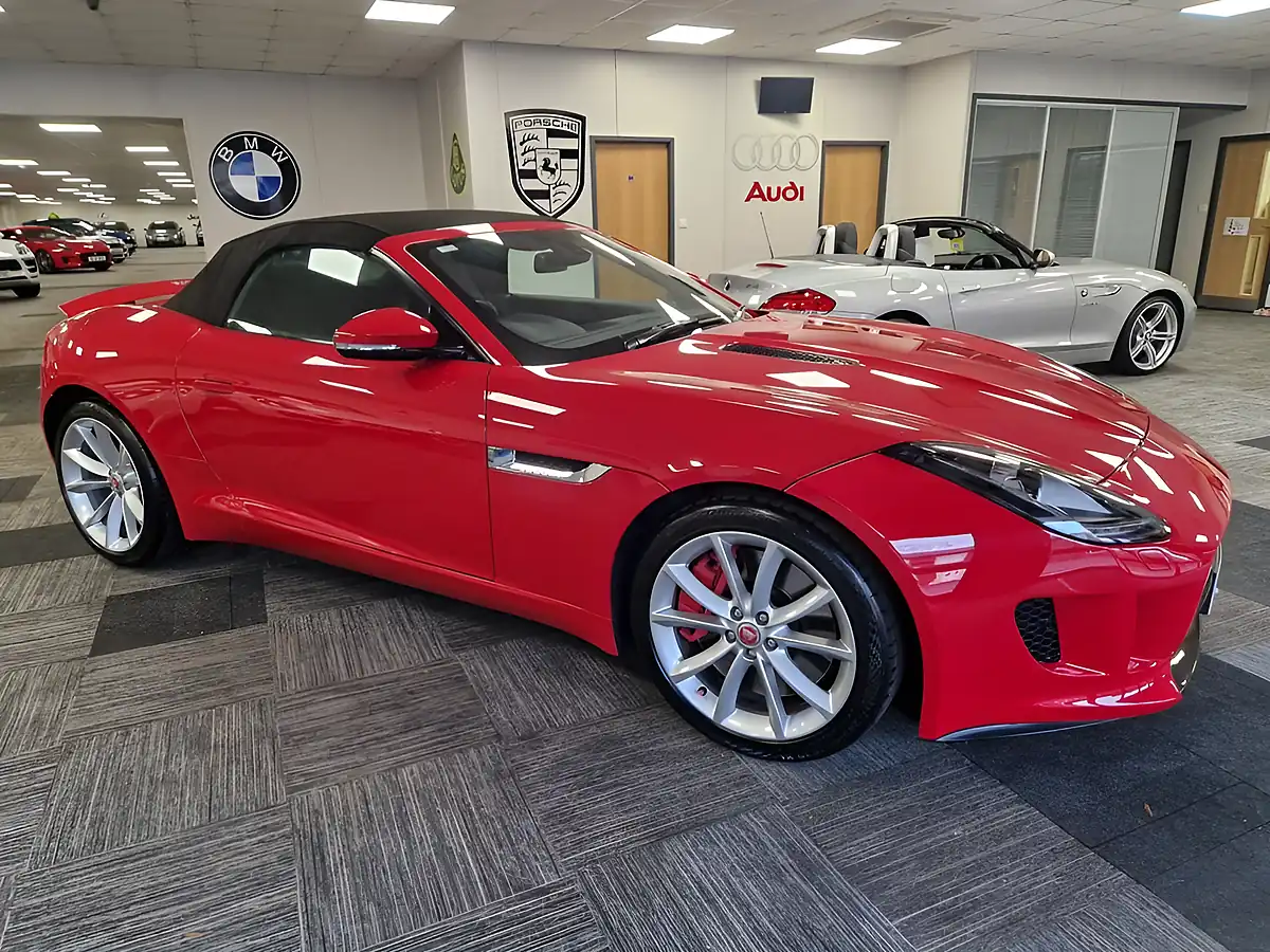 Used 2013 Jaguar F-Type S Red - Interior and Exterior details 3