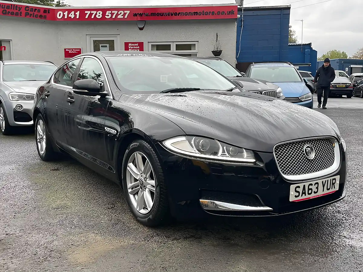 Used 2013 Jaguar Xf Luxury Black - Interior and Exterior details 10