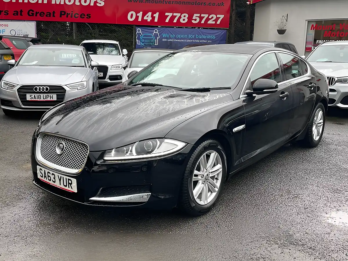 Used 2013 Jaguar Xf Luxury Black - Interior and Exterior details 5