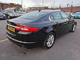Used 2013 Jaguar Xf Luxury Black - Interior and Exterior details 4