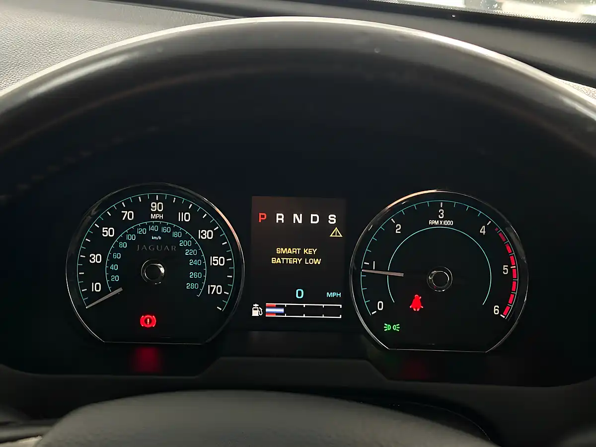 Used 2013 Jaguar Xf Luxury Blue - Interior and Exterior details 15
