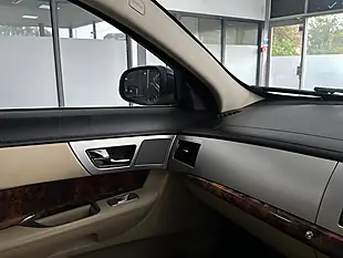 Used 2013 Jaguar Xf Luxury Blue - Interior and Exterior details 17