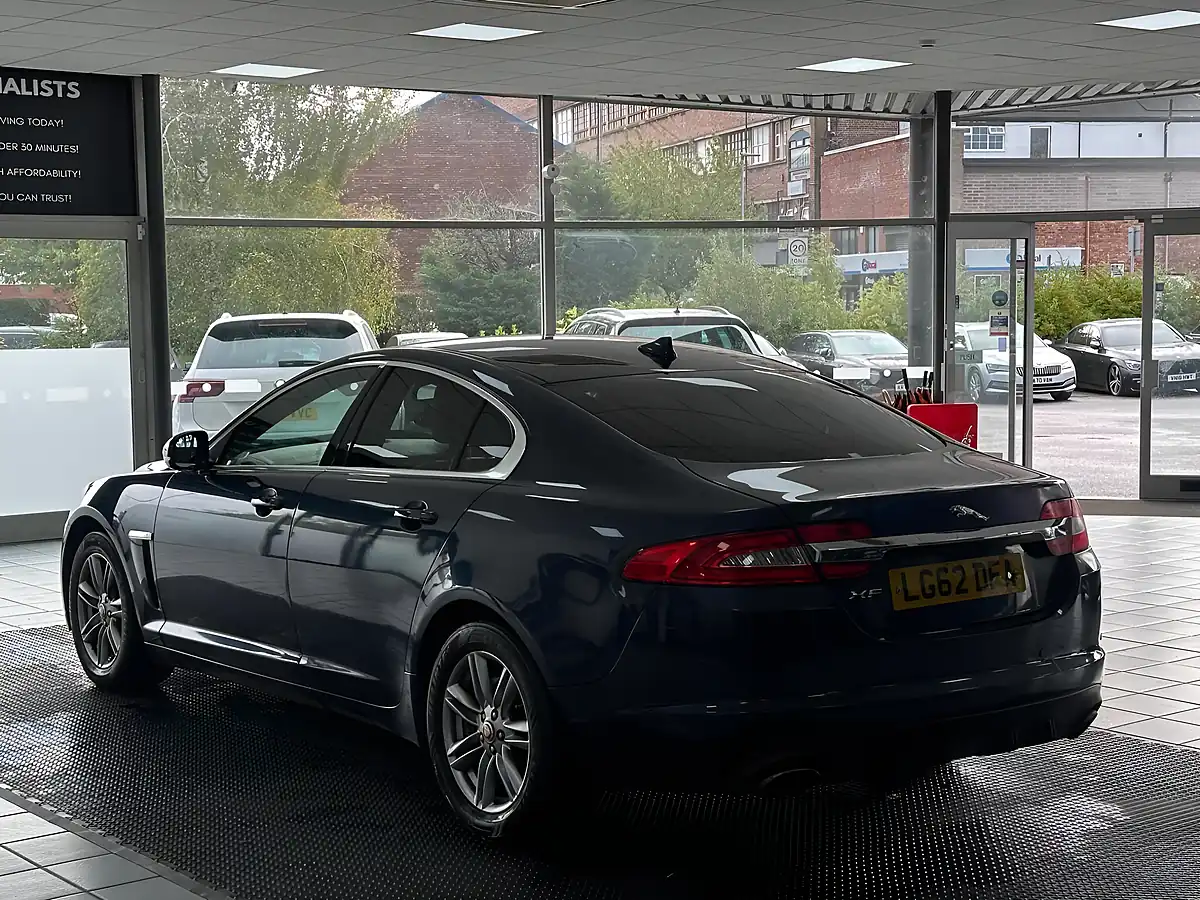 Used 2013 Jaguar Xf Luxury Blue - Interior and Exterior details 9