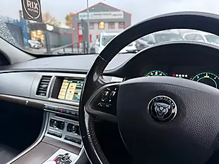 Used 2013 Jaguar Xf Luxury Polaris White - Interior and Exterior details 12