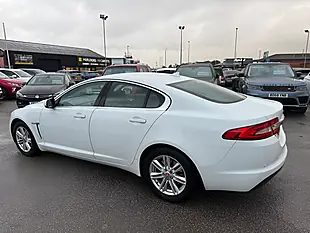 Used 2013 Jaguar Xf Luxury Polaris White - Interior and Exterior details 4