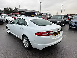 Used 2013 Jaguar Xf Luxury Polaris White - Interior and Exterior details 5