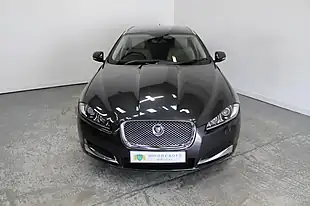 Used 2013 Jaguar Xf Luxury Sportbrake Grey - Interior and Exterior details 9