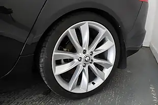 Used 2013 Jaguar Xf Portfolio Sportbrake Black - Interior and Exterior details 20