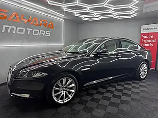 Used 2013 Jaguar Xf Premium Luxury Black - Interior and Exterior details 9