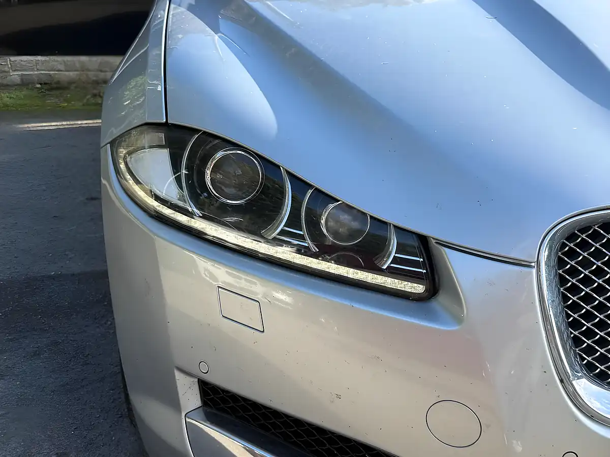 Used 2013 Jaguar Xf Premium Luxury Silver - Interior and Exterior details 7