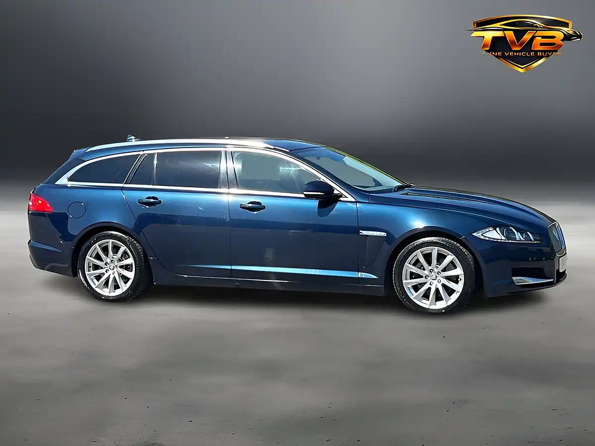 Used 2013 Jaguar Xf Premium Luxury Sportbrake Blue - Interior and Exterior details 4