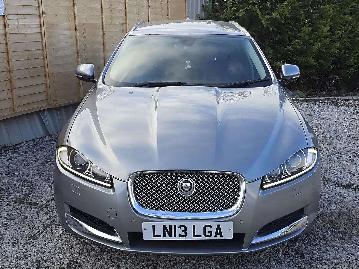 Used 2013 Jaguar Xf Premium Luxury Sportbrake Grey - Interior and Exterior details 2