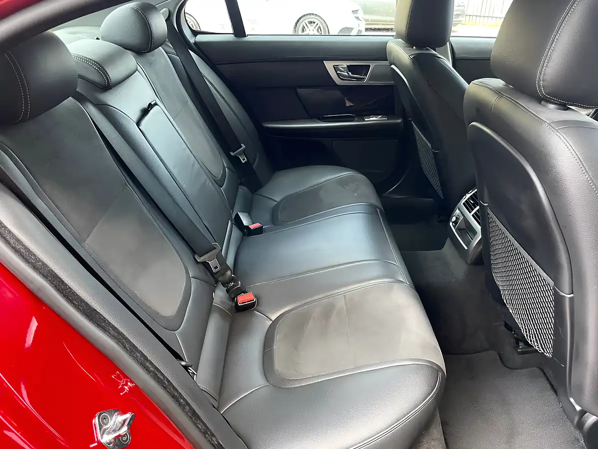 Used 2013 Jaguar Xf R-Sport Italian Racing Red - Interior and Exterior details 13
