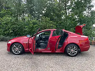 Used 2013 Jaguar Xf R-Sport Italian Racing Red - Interior and Exterior details 8