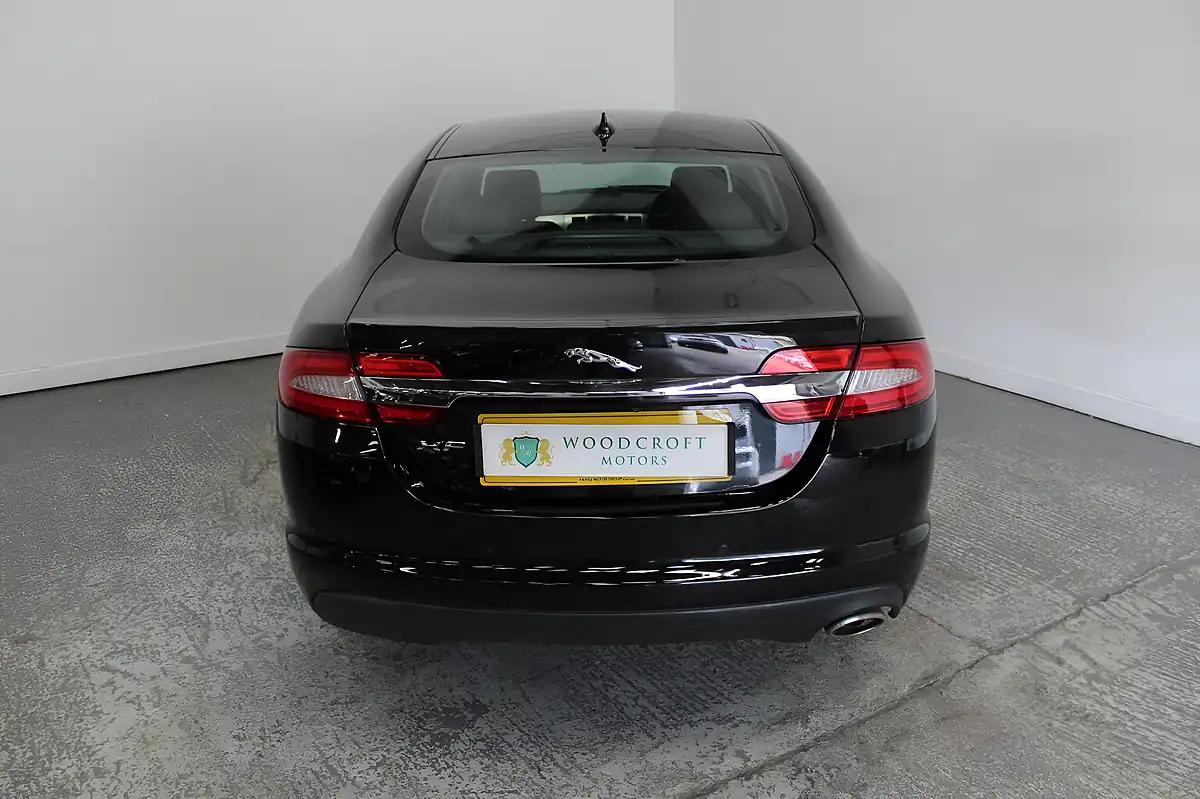 Used 2013 Jaguar Xf Sport Black - Interior and Exterior details 10