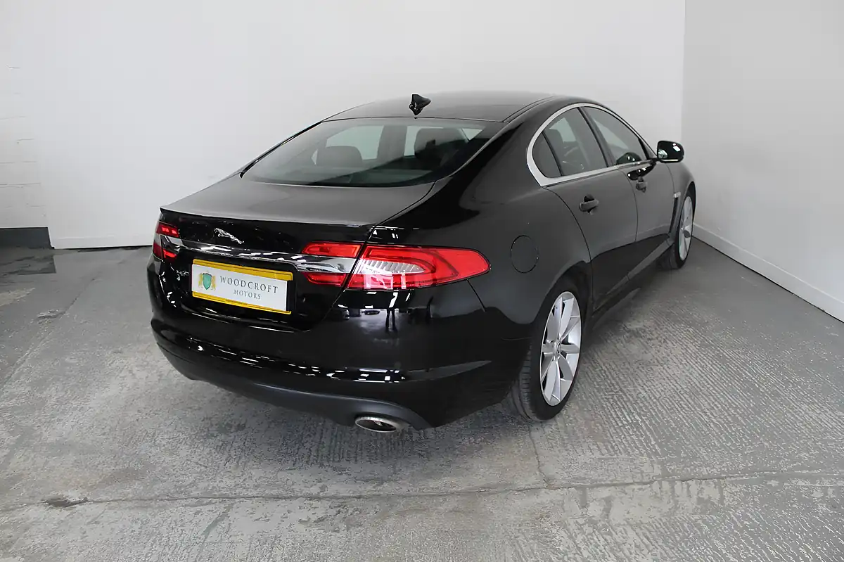 Used 2013 Jaguar Xf Sport Black - Interior and Exterior details 6