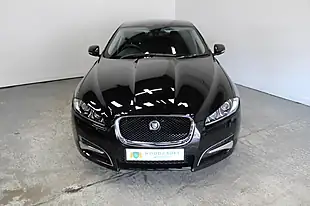 Used 2013 Jaguar Xf Sport Black - Interior and Exterior details 9