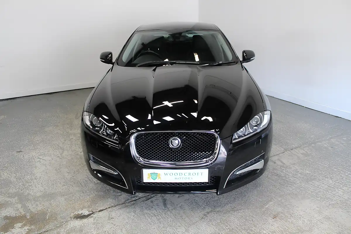 Used 2013 Jaguar Xf Sport Black - Interior and Exterior details 9