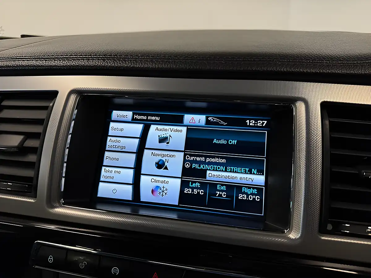 Used 2013 Jaguar Xf Sport Grey - Interior and Exterior details 18
