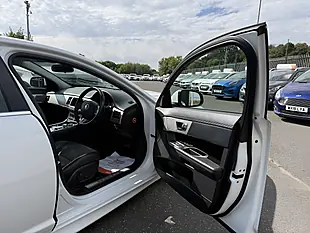 Used 2013 Jaguar Xf Sport White - Interior and Exterior details 10