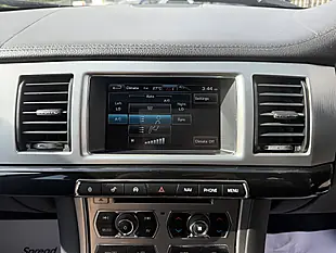 Used 2013 Jaguar Xf Sport White - Interior and Exterior details 14