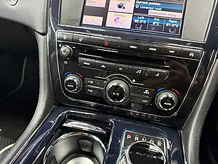 Used 2013 Jaguar Xj Portfolio Silver - Interior and Exterior details 14